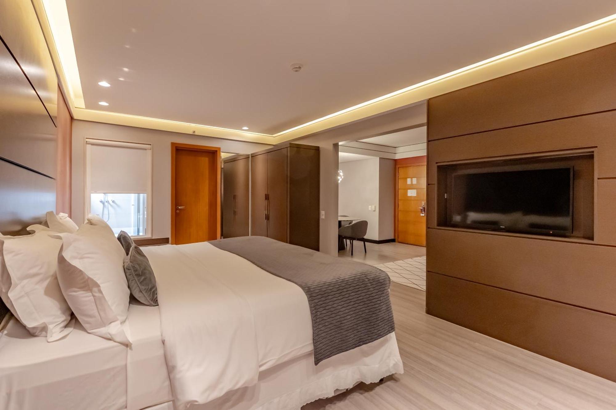 Mercure Camboriu Балнеариу-Камбориу Экстерьер фото